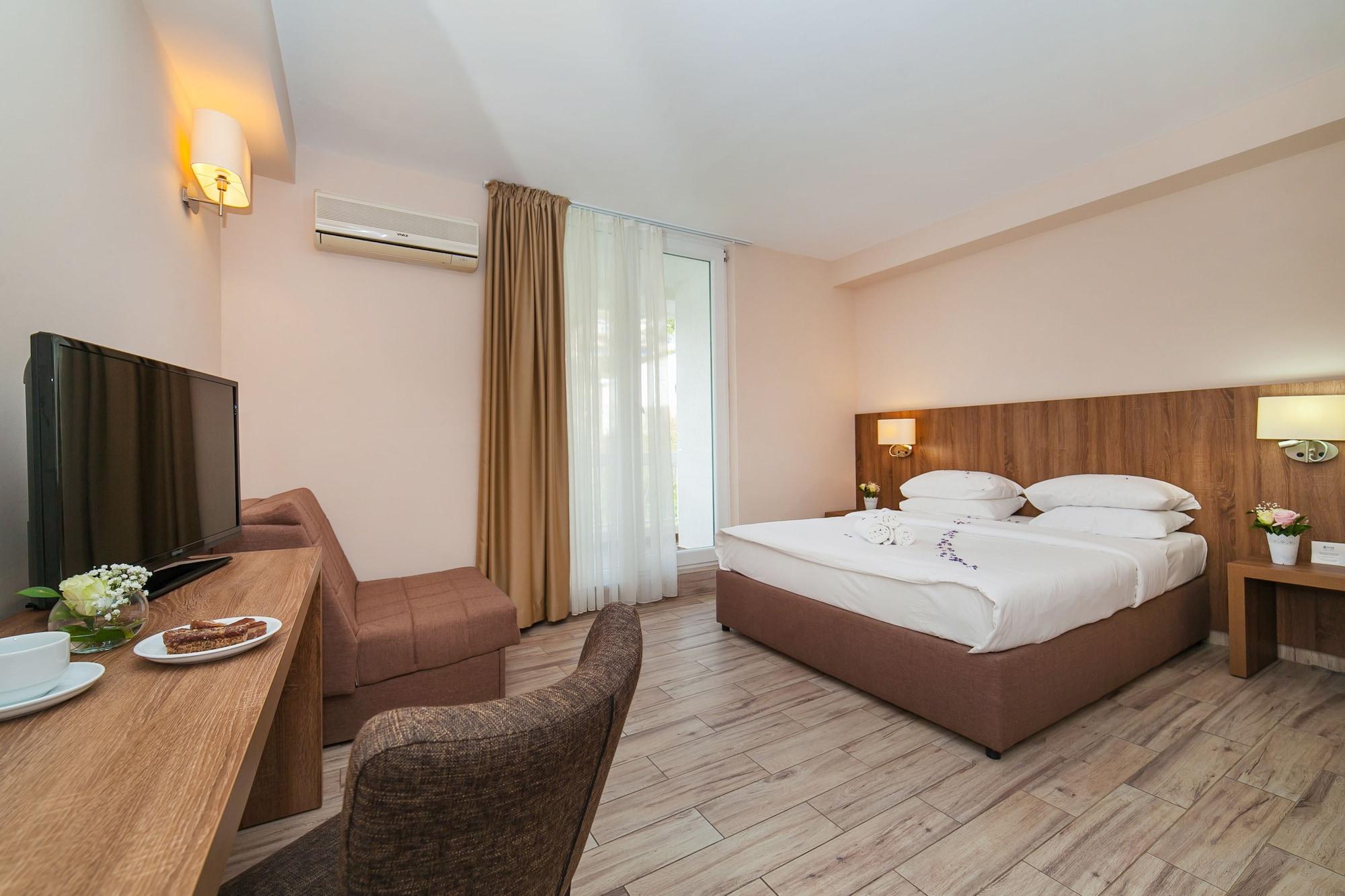 Sato Conference And Spa Hotel Sutomore Exteriér fotografie