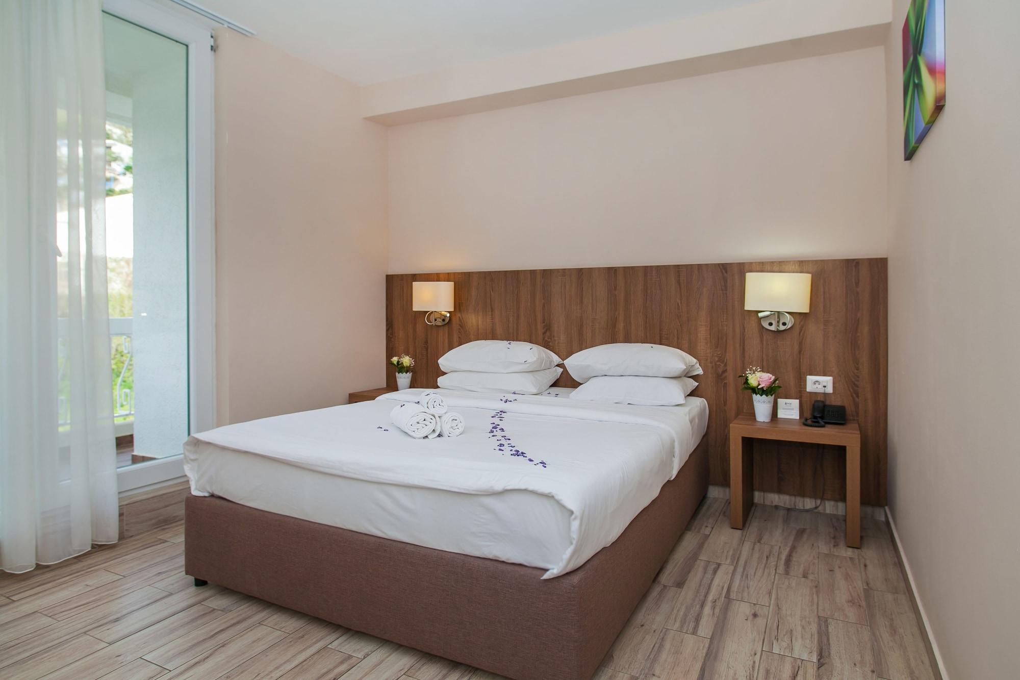 Sato Conference And Spa Hotel Sutomore Exteriér fotografie